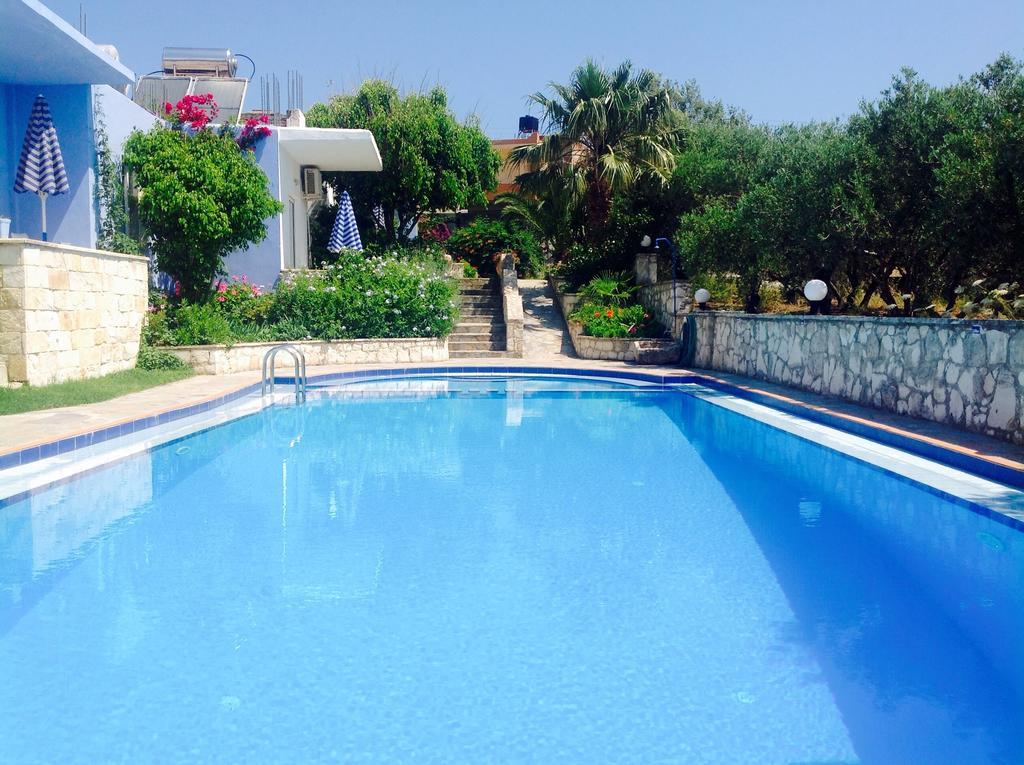 Marika Studios & Apartments Georgioupoli Exteriör bild